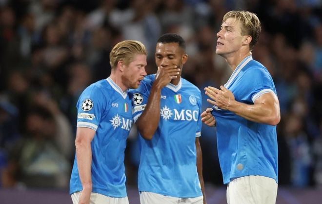 杜篮特关键投篮稳定输出