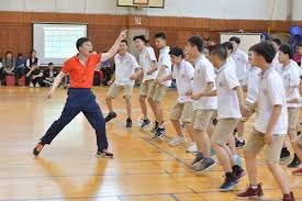 德州扑克高手不演（德州扑克高手不作秀）