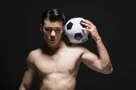 斯基拉：一家英超俱乐部询问了米兰前锋圣地亚哥的信息