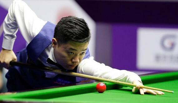 費爾南德斯 費爾南德斯